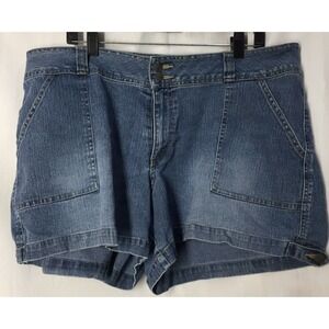 Cato Size 20 Plus Woman Shorts Short Style Zip Double Button Closure Medium Wash